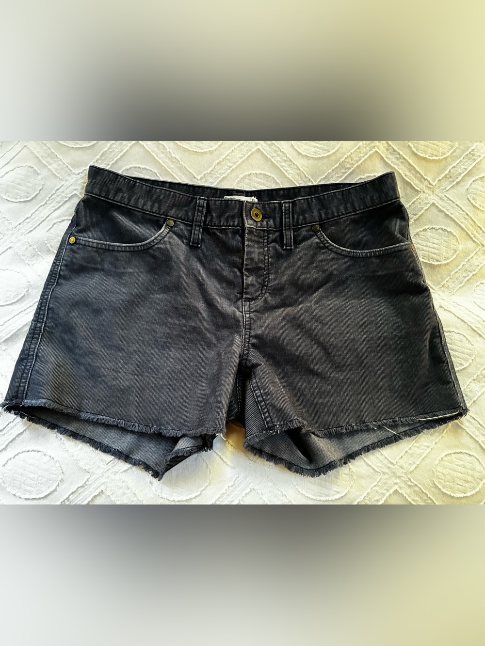 Carved design organic cotton, Oahu 4 inch and navy lady size 6